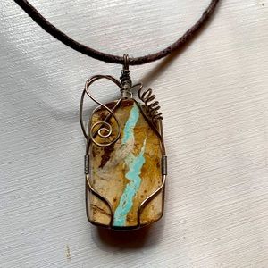 Vintage Wire Wrap Necklace